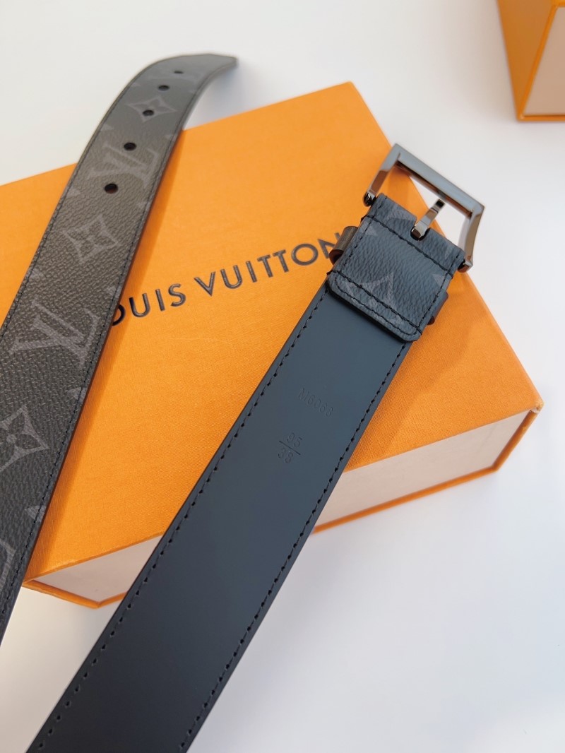 LOUIS VUITTON Belts